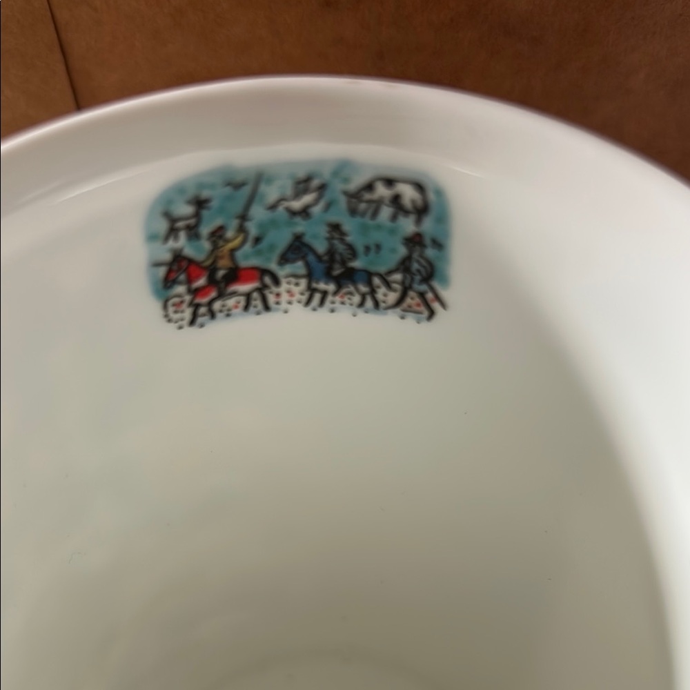 2 Avon cups ( Vintage ) one made in England - Picture 5 of 9